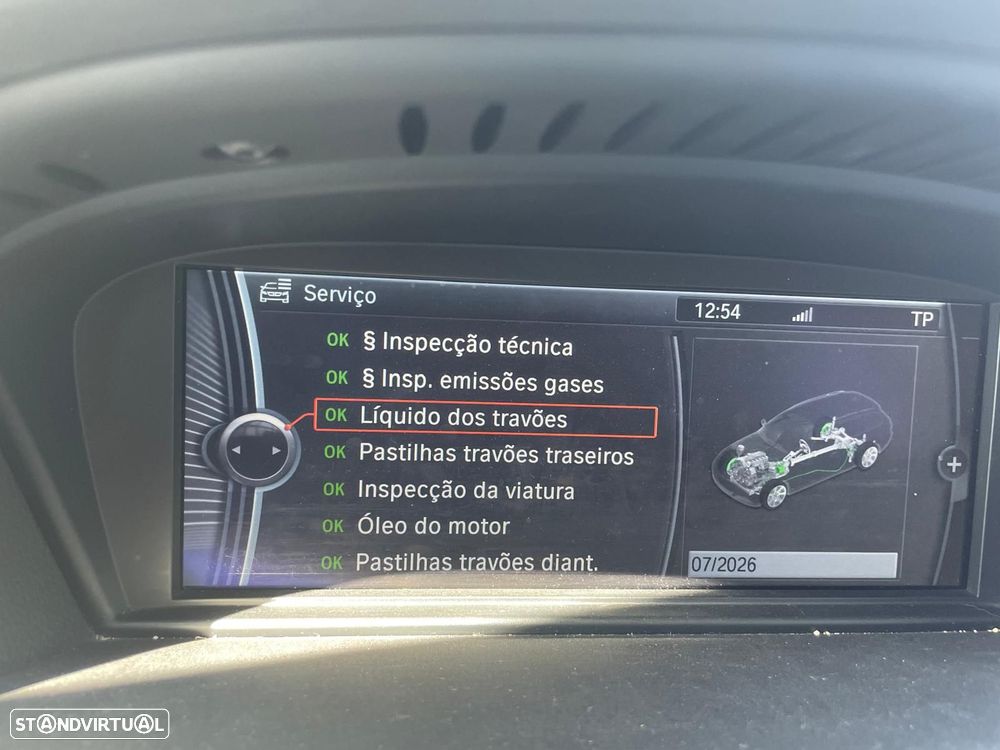 BMW 318 d Navigation — fotografia 7