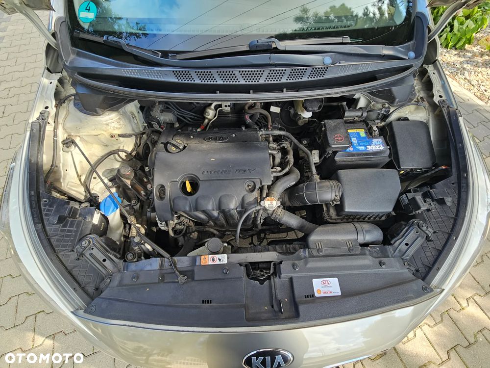 Kia Ceed 1.4 CVVT Attract - 31