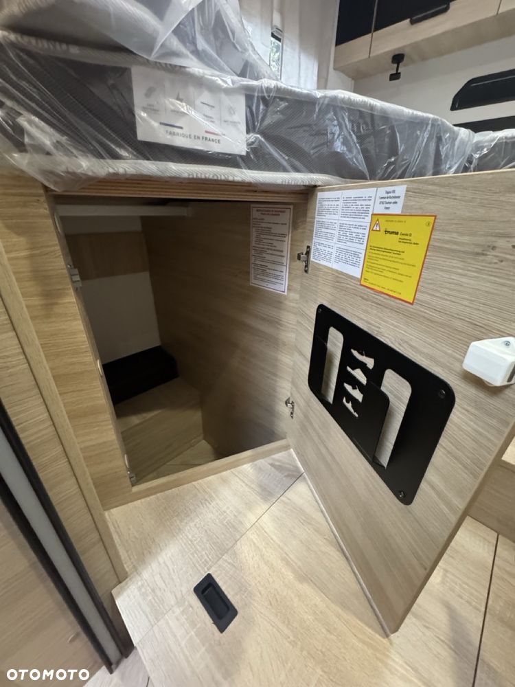 Ford Chausson 797 Titanium Ultimate - 31