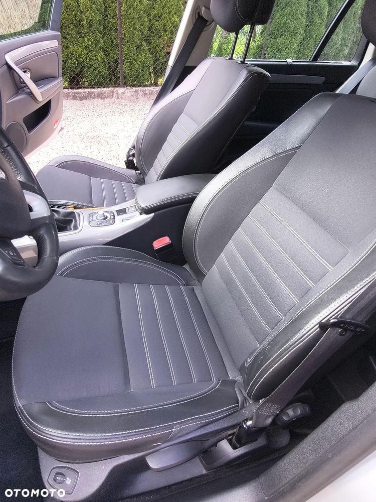 Renault Laguna 2.0 DCi Image - 12