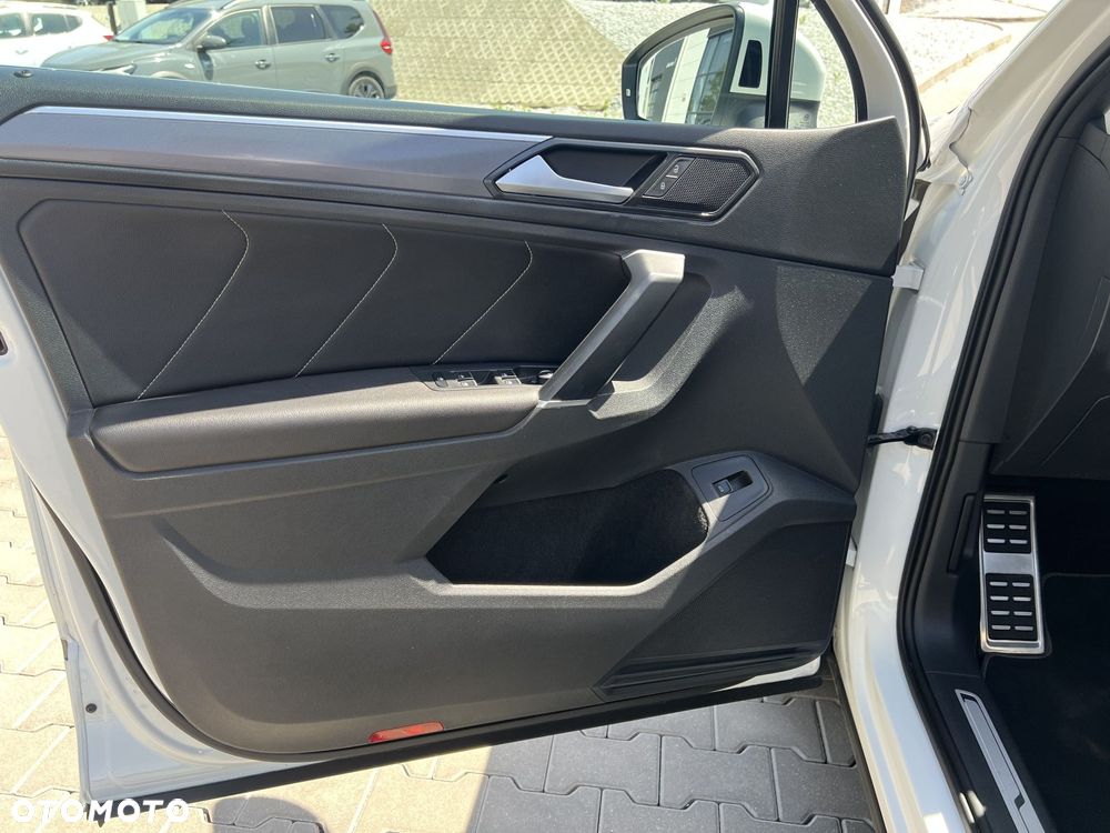 Volkswagen Tiguan 2.0 TSI 4Mot R-Style DSG - 10