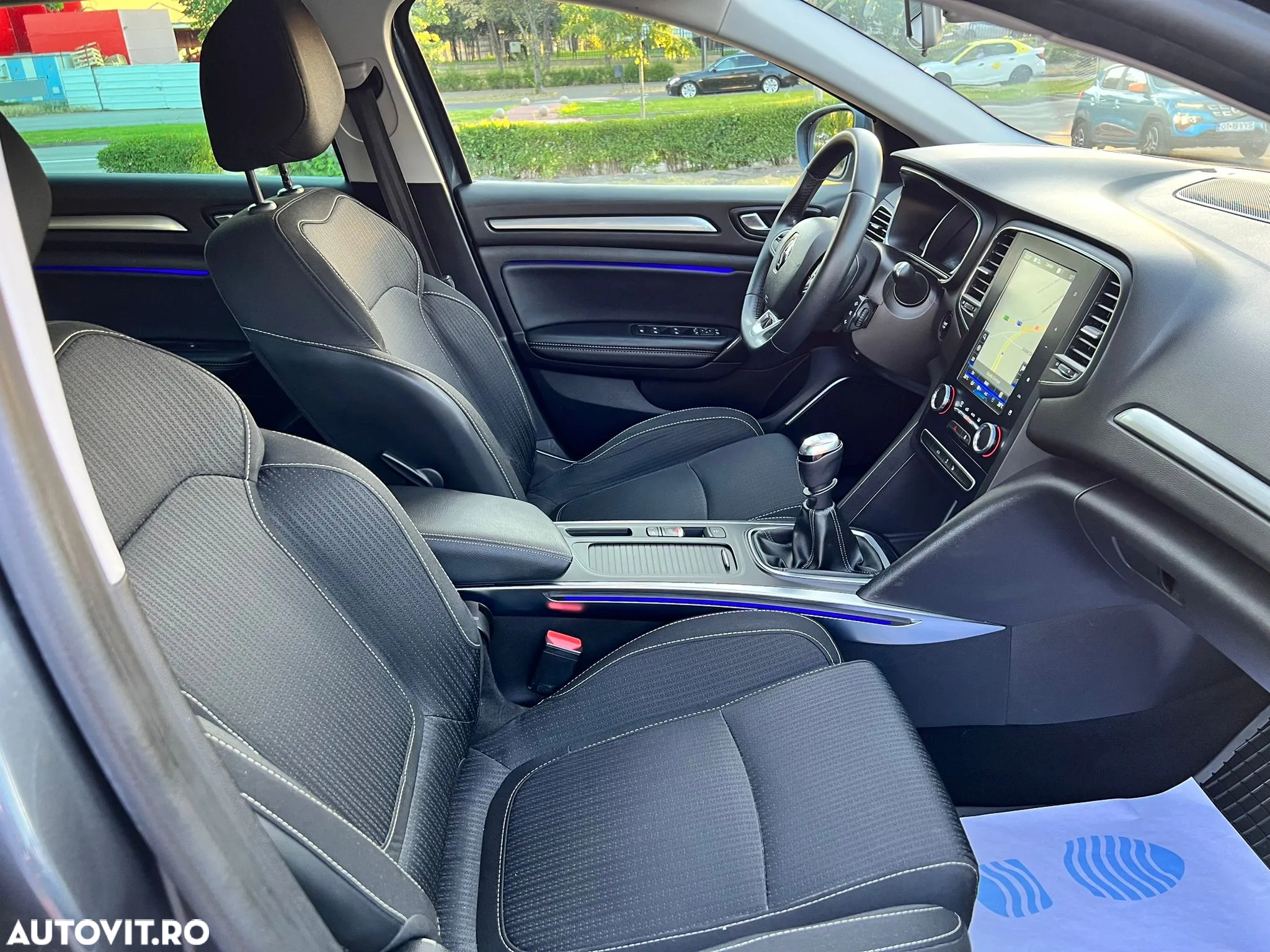 Renault Megane TCe GPF Intens - 17