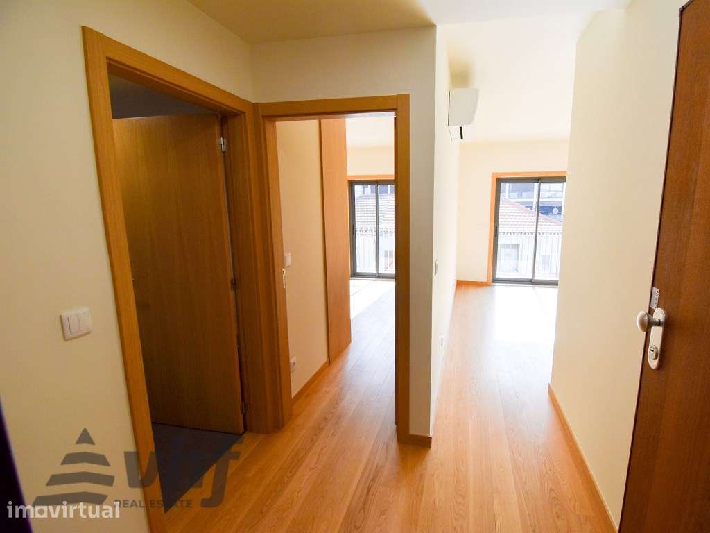 Apartamento T1 próximo ao Pólo Universitário