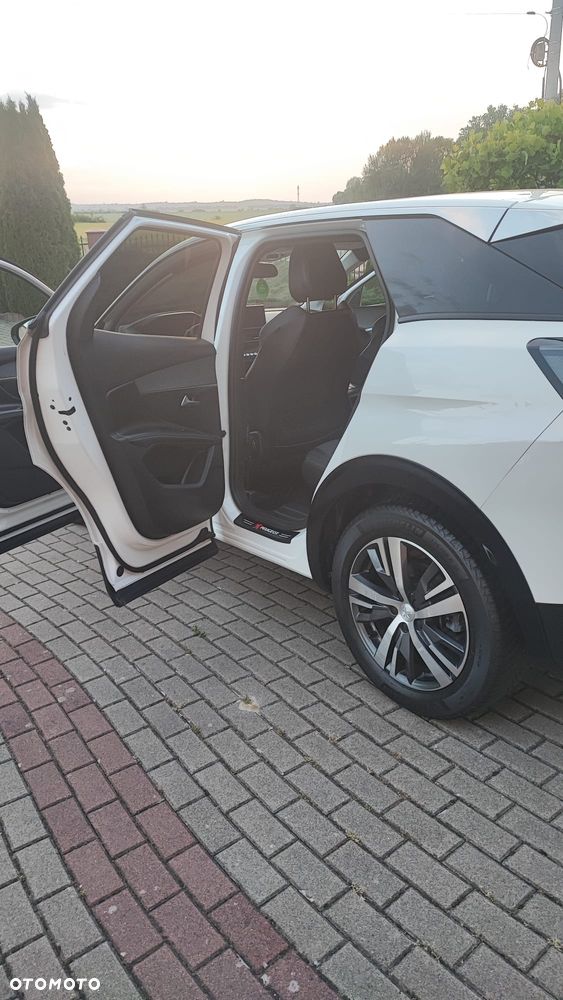 Peugeot 3008 1.5 BlueHDi Allure Pack S&S EAT8 - 7