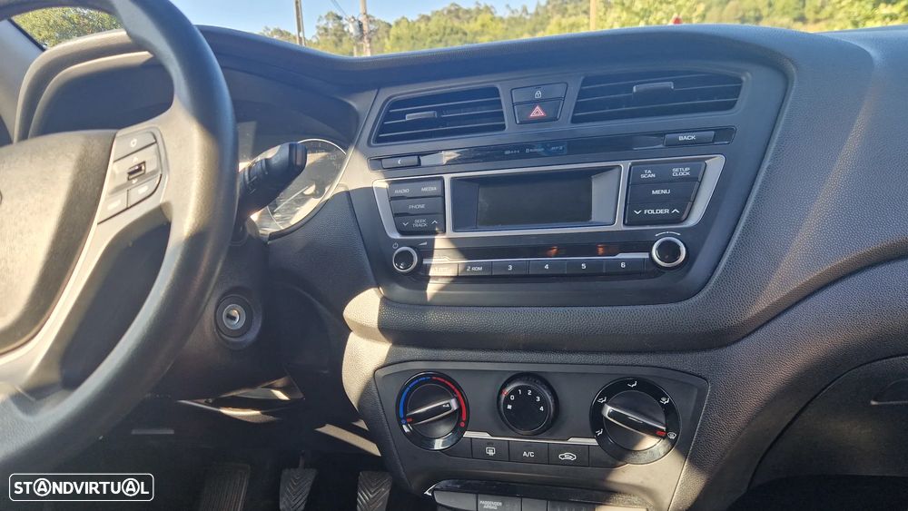 Hyundai i20 1.1 CRDi Access+Bluetooth - 11