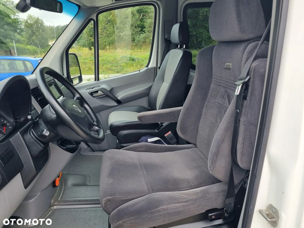 Volkswagen Crafter - 11