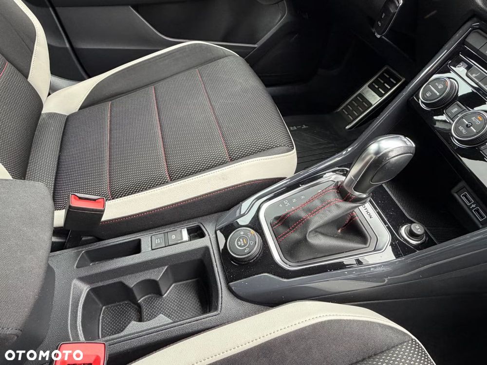 Volkswagen T-Roc 2.0 TDI SCR 4MOTION DSG Sport - 24