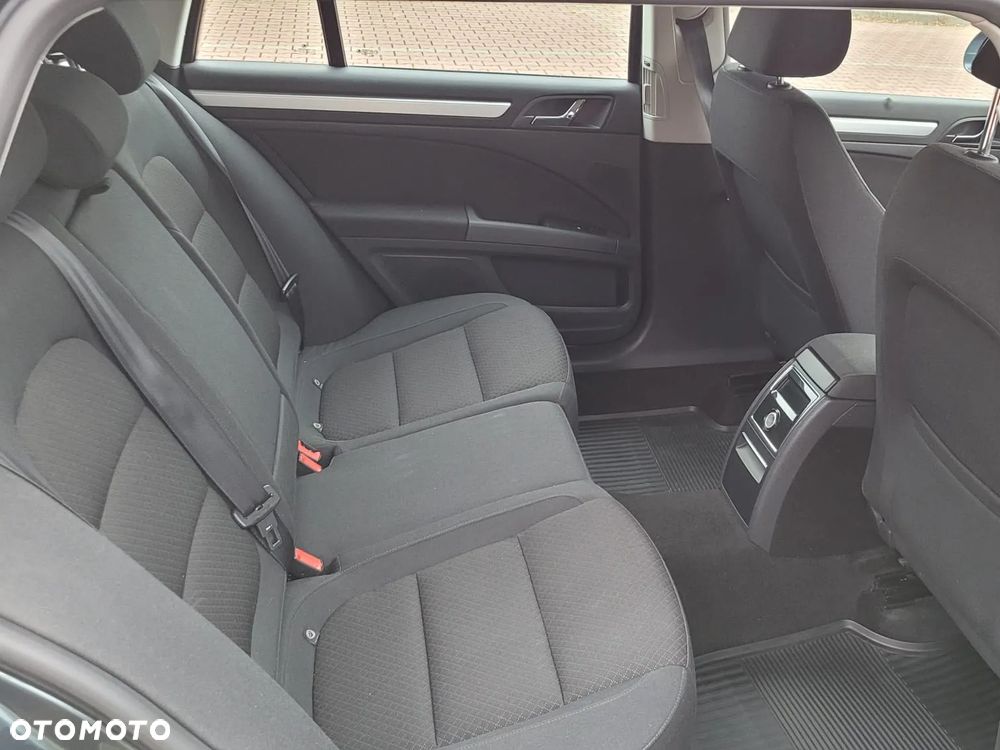 Skoda Superb - 19