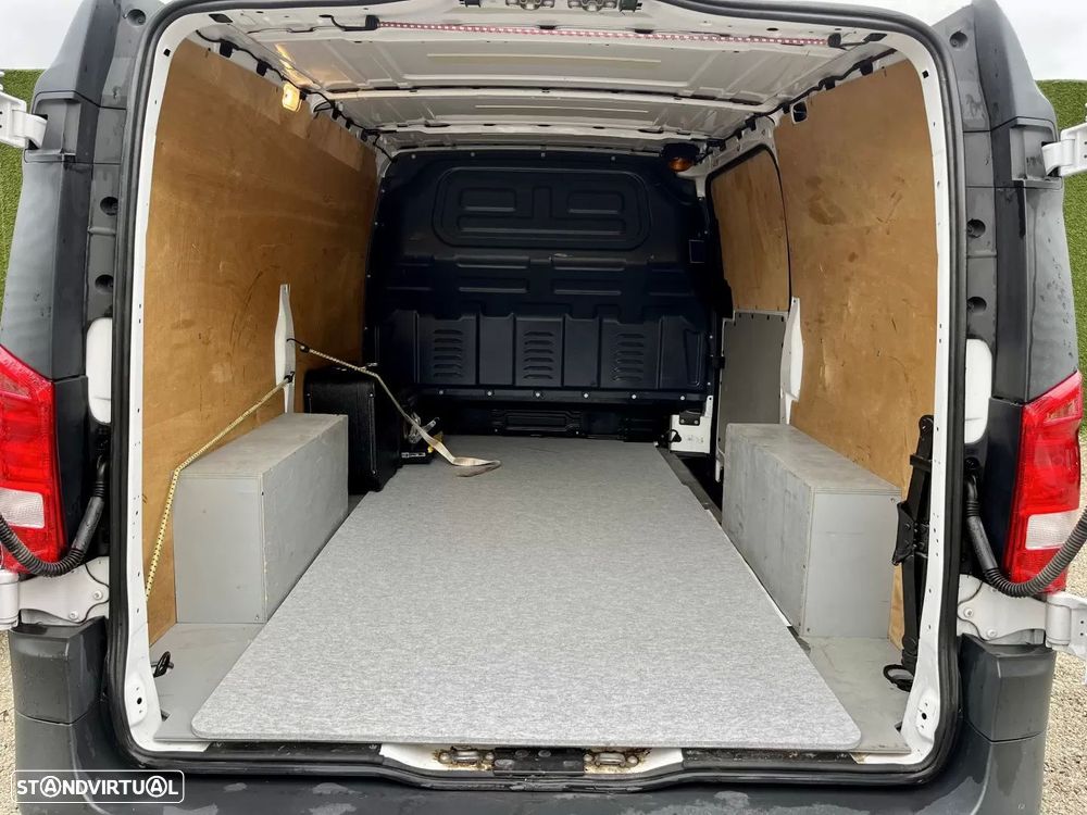 Mercedes-Benz vito 114 cdi 3 lugares - 6