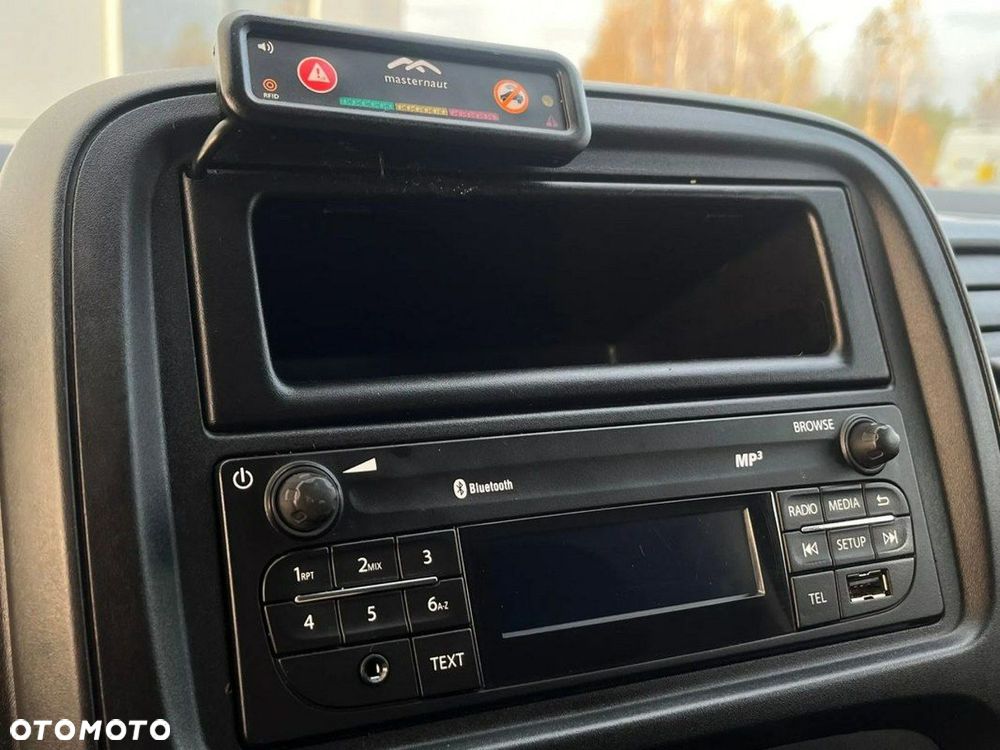 Renault Trafic - 29