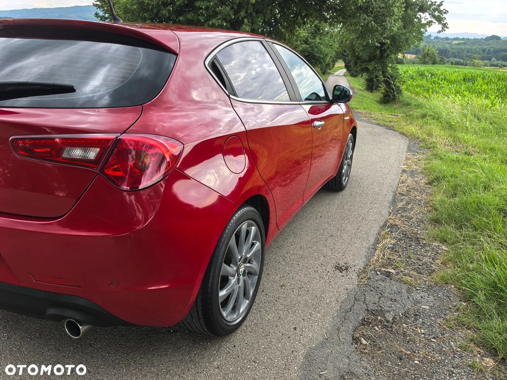 Alfa Romeo Giulietta 2.0 JTDM 16V Turismo - 7