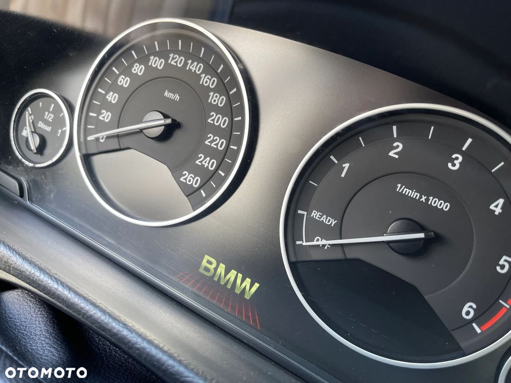 BMW Seria 3 318d Blue Performance Modern Line - 16