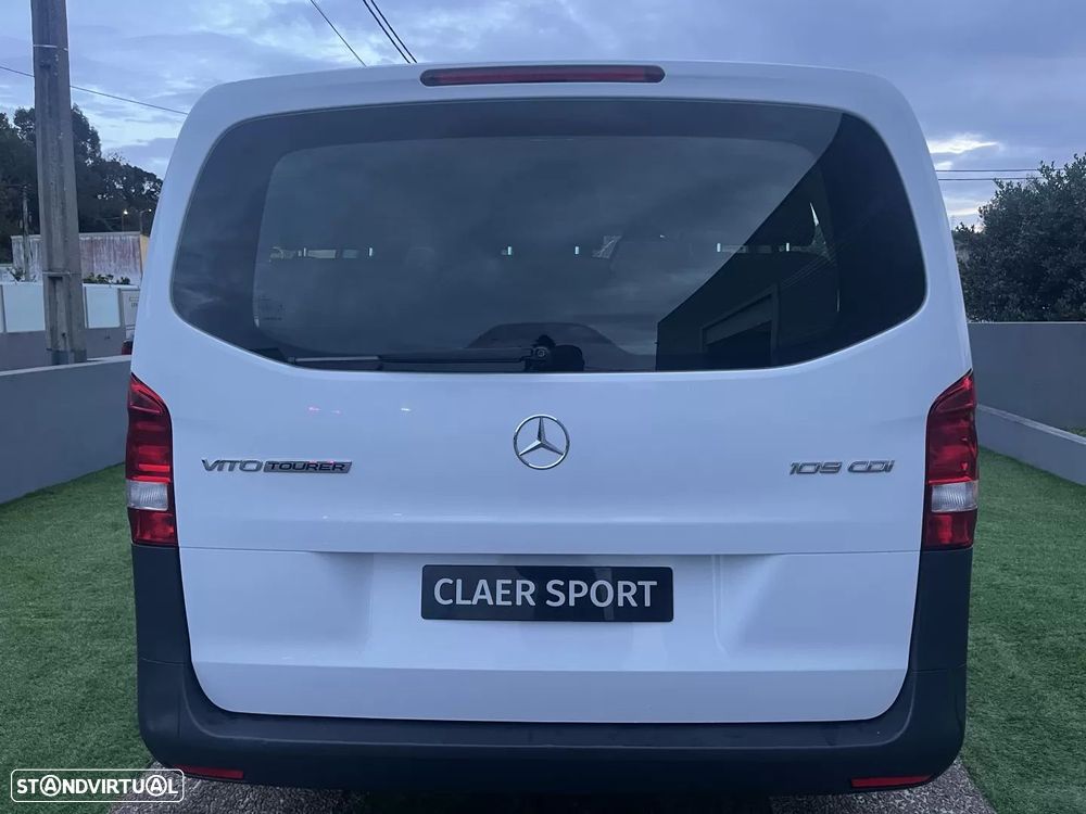 Mercedes-Benz Vito Tourer - 11