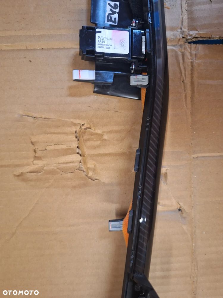 Listwa ozdobna wyswietlacz kia EV6 - 7
