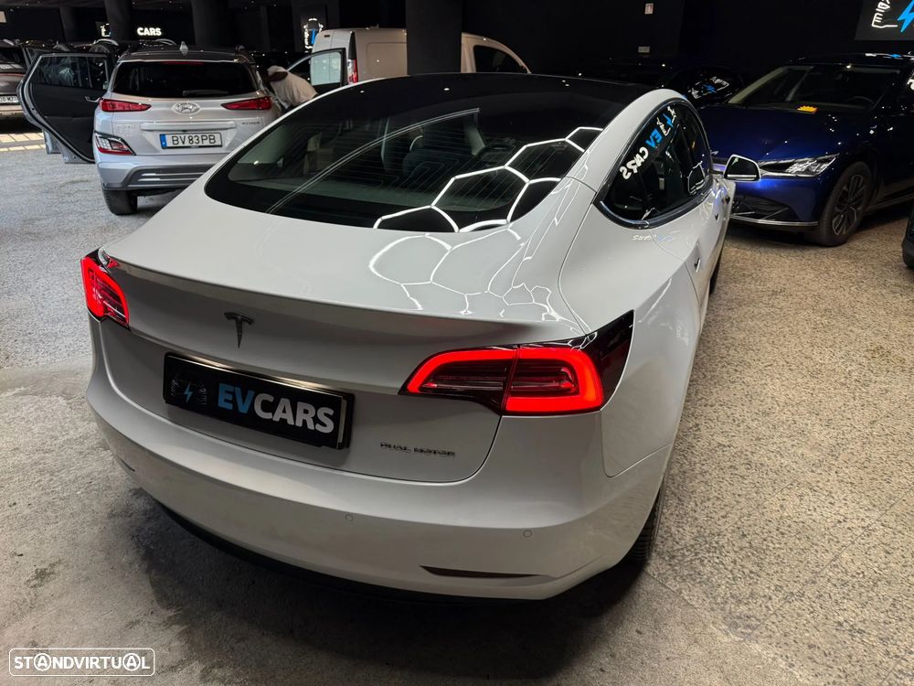 Tesla Model 3 Long Range AWD Dual Motor - 28