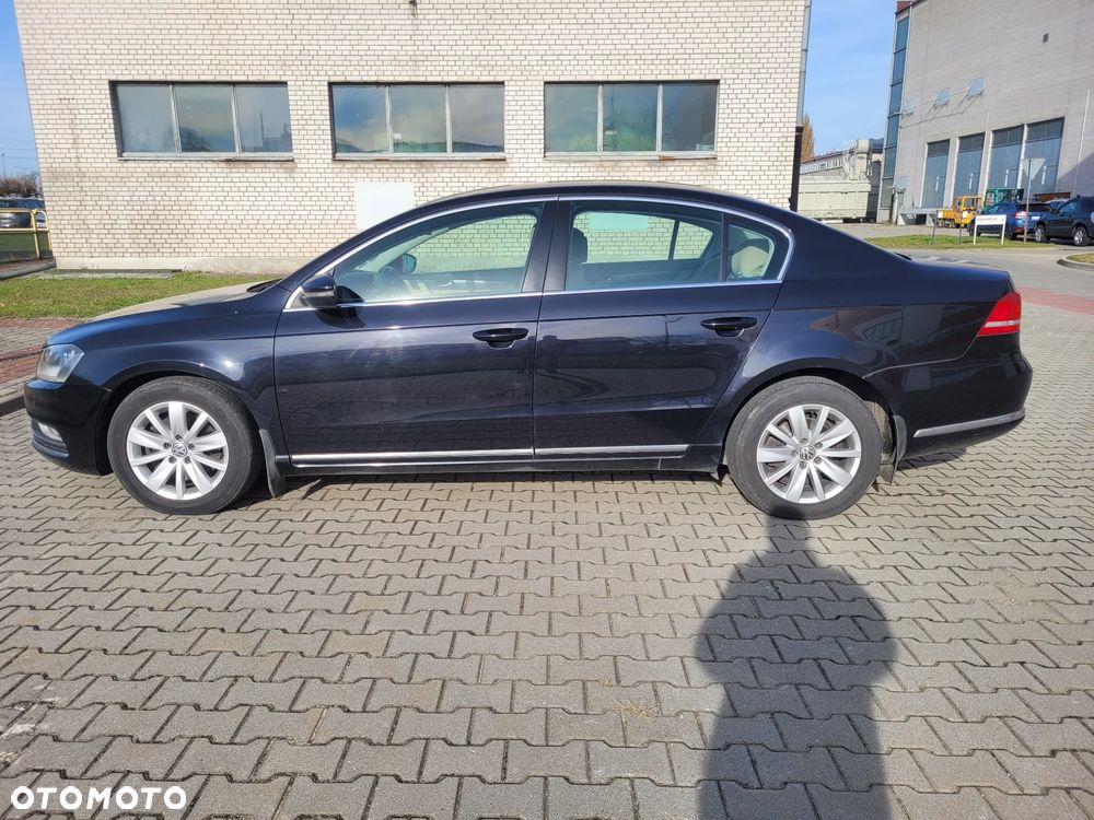 Volkswagen Passat 2.0 TDI Comfortline - 1