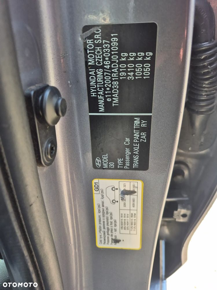 Hyundai i30 i30cw 1.4 CRDi Advantage - 37