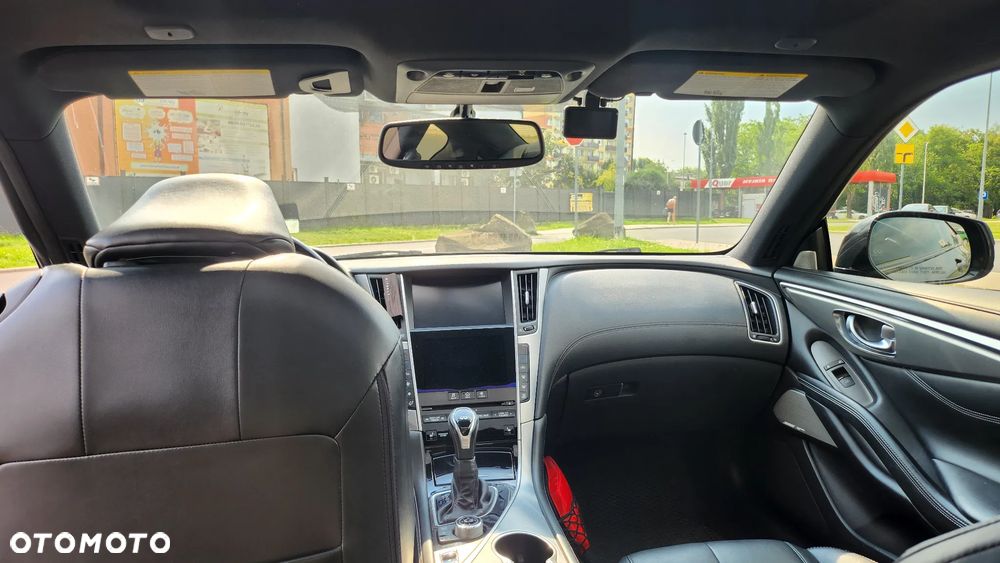 Infiniti Q60 2.0t Premium - 33