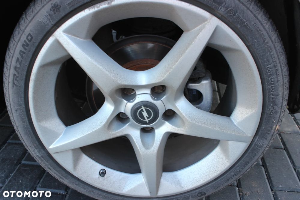 Opel Zafira 2.0 T Sport - 4