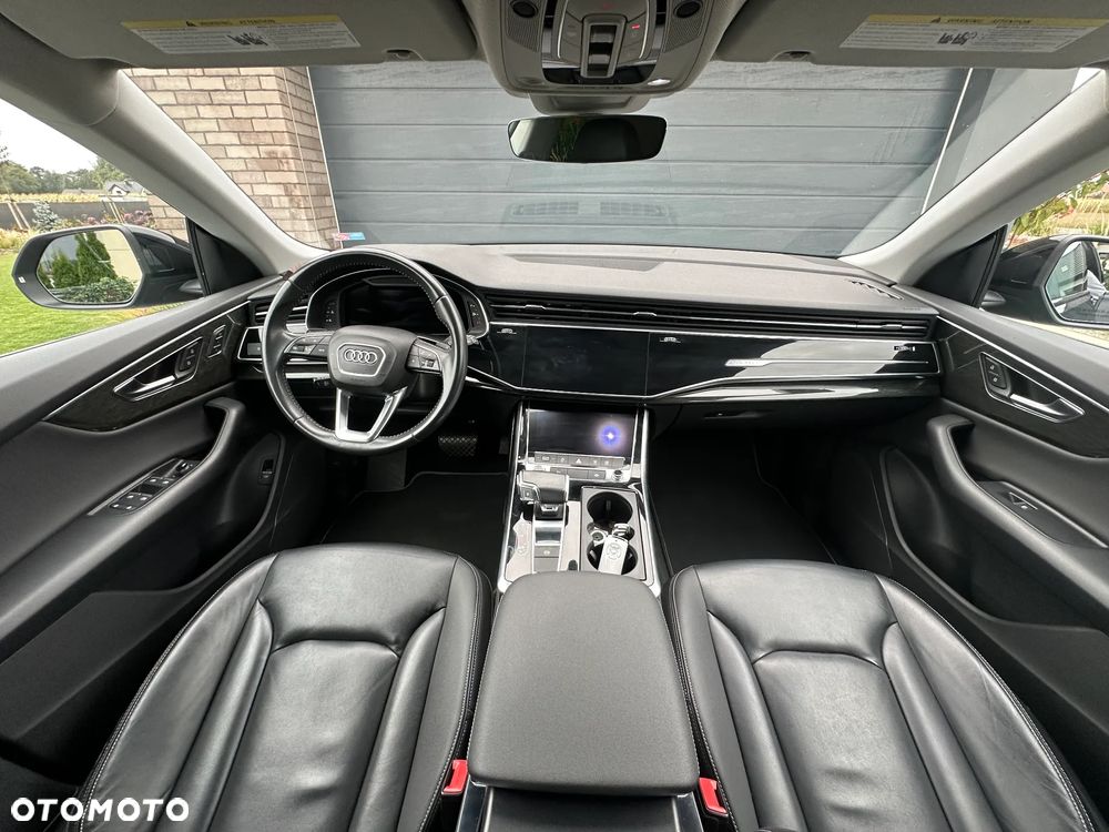 Audi Q8 - 25