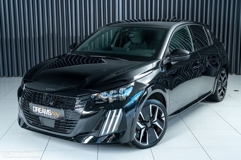 Peugeot 208 1.2 Hybrid GT e-DCS6 - 39