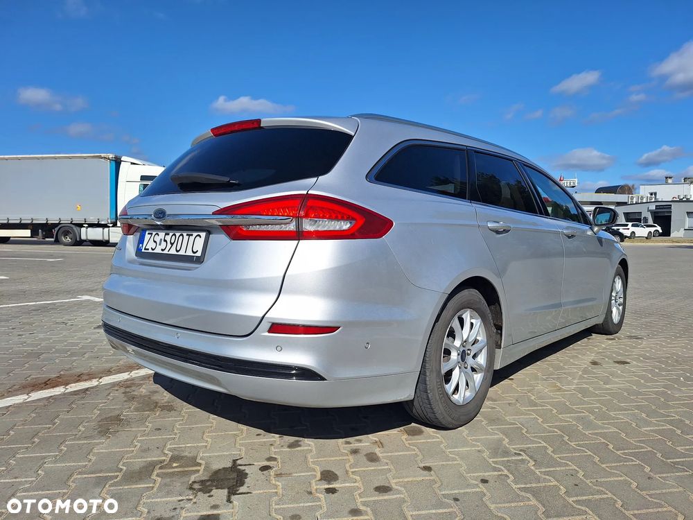 Ford Mondeo 2.0 EcoBlue Titanium - 4