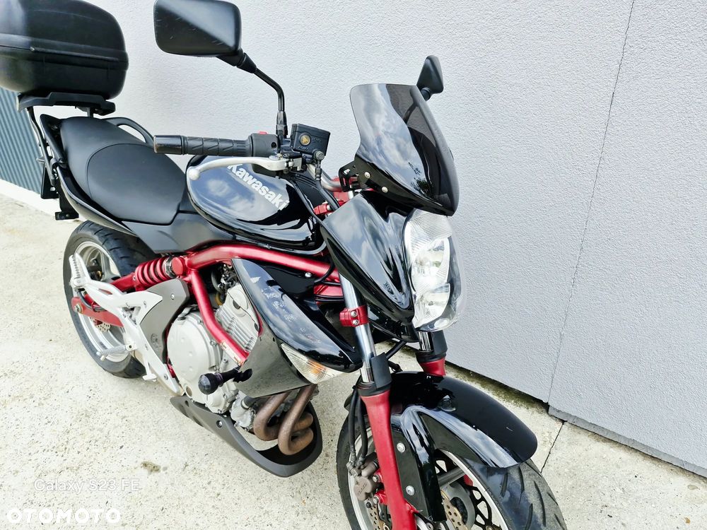 Kawasaki ER - 18