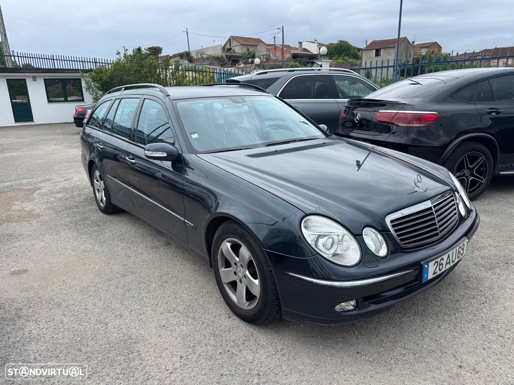 Mercedes-Benz E 220 CDi Avantgarde Aut. - 1