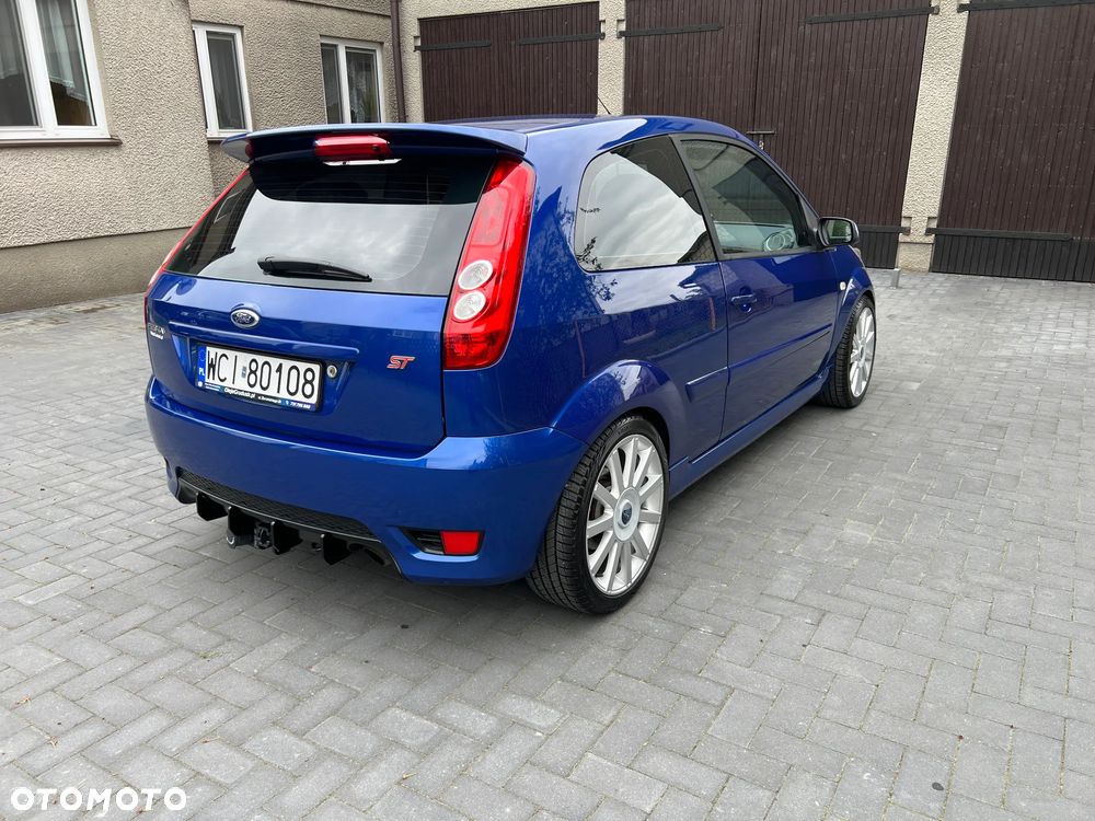 Ford Fiesta - 6