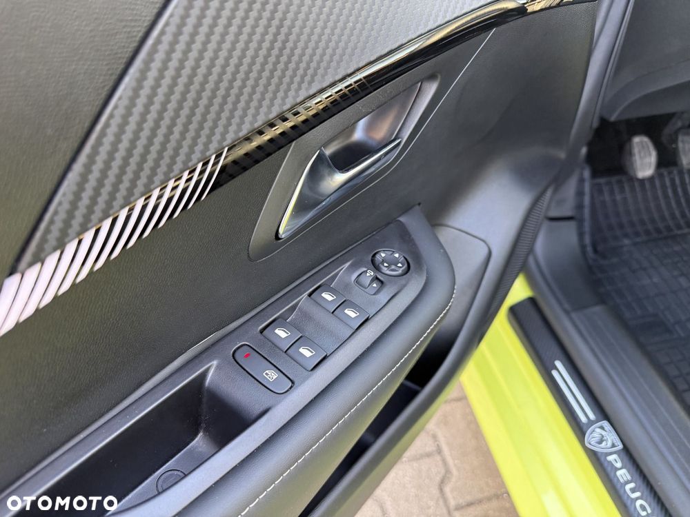 Peugeot 208 1.2 PureTech Allure S&S - 10