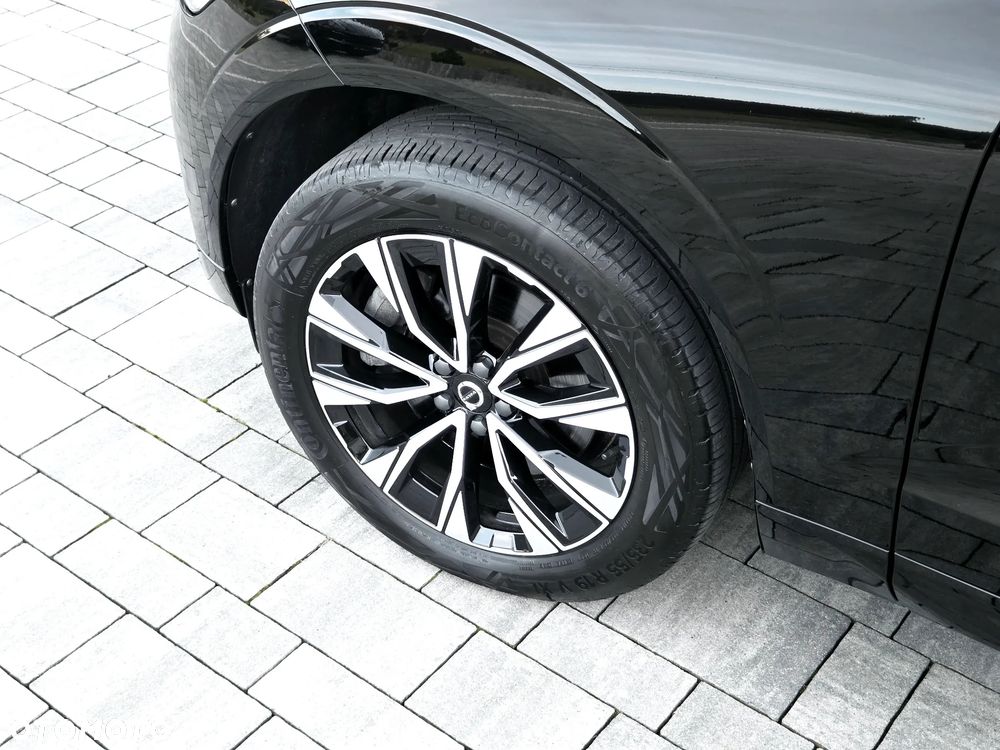Volvo XC 60 B4 D AWD Plus Dark - 13