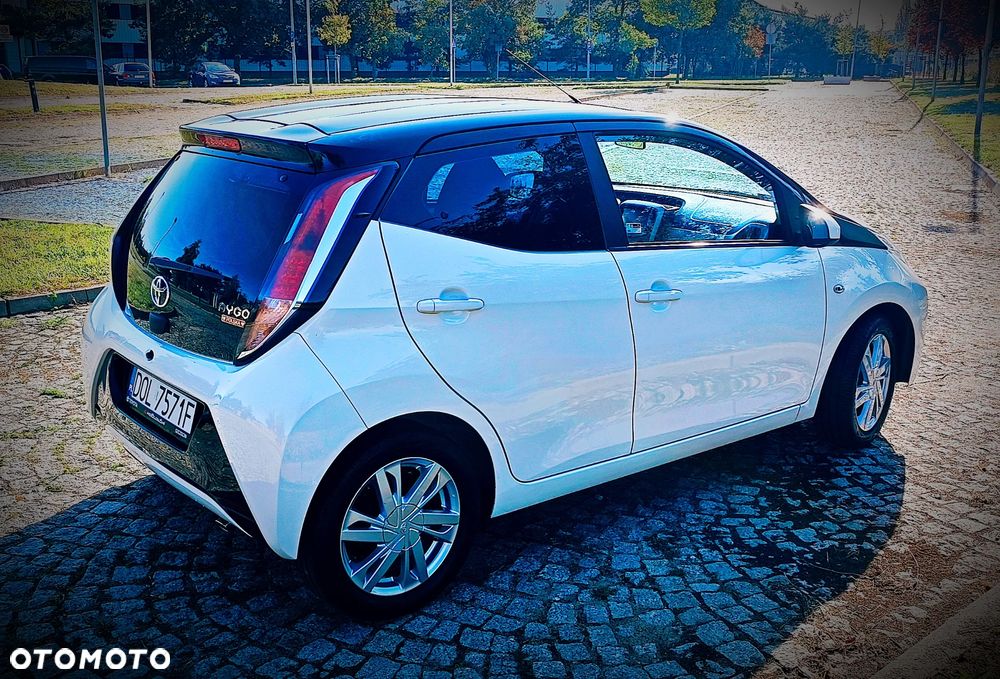 Toyota Aygo 1.0 VVT-i Sprint EU6 - 4