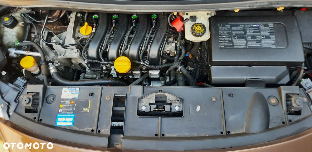Renault Grand Scenic 1.6 16V 110 Dynamique - 13