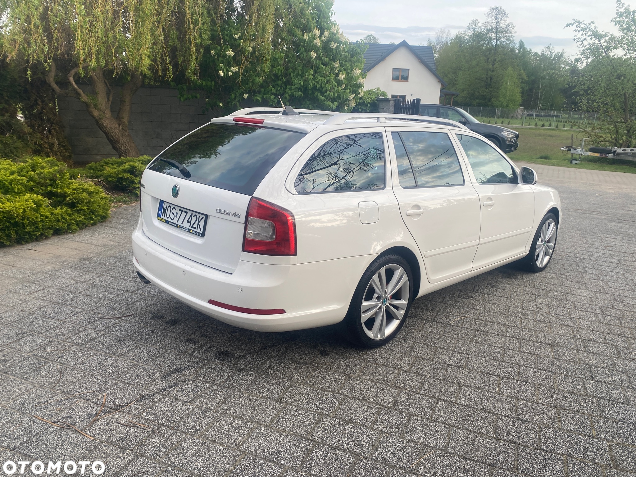 Skoda Octavia Combi 2.0 TDI DPF RS - 6