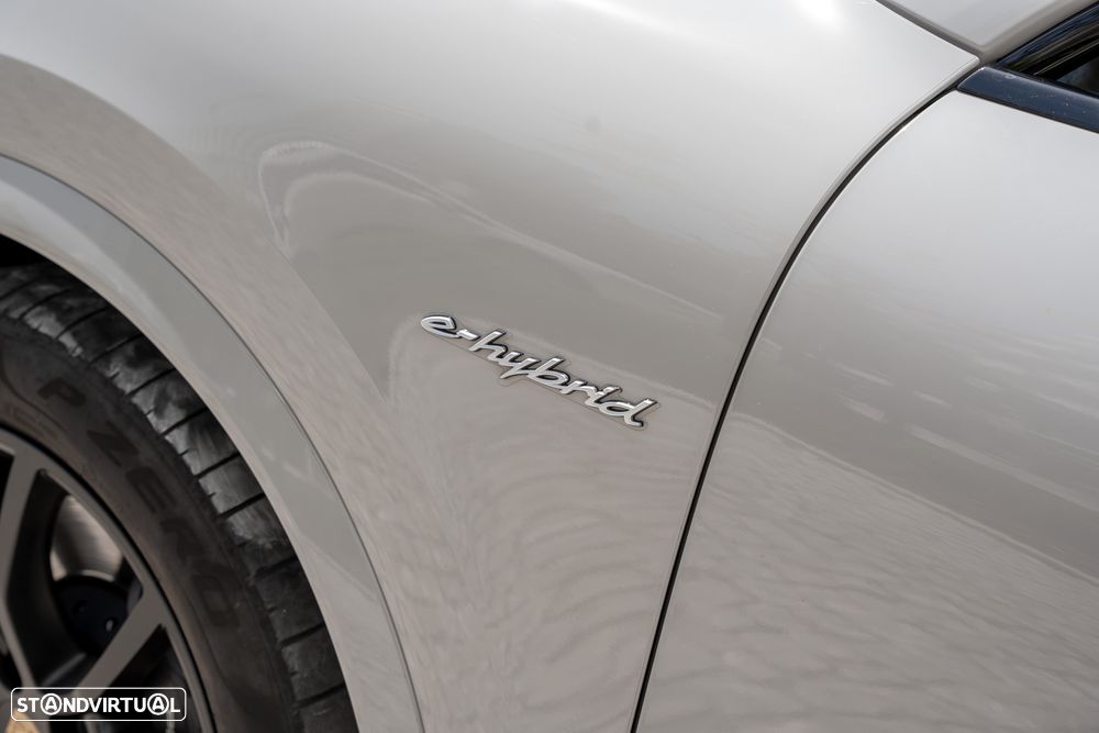 Porsche Cayenne E-Hybrid - 41