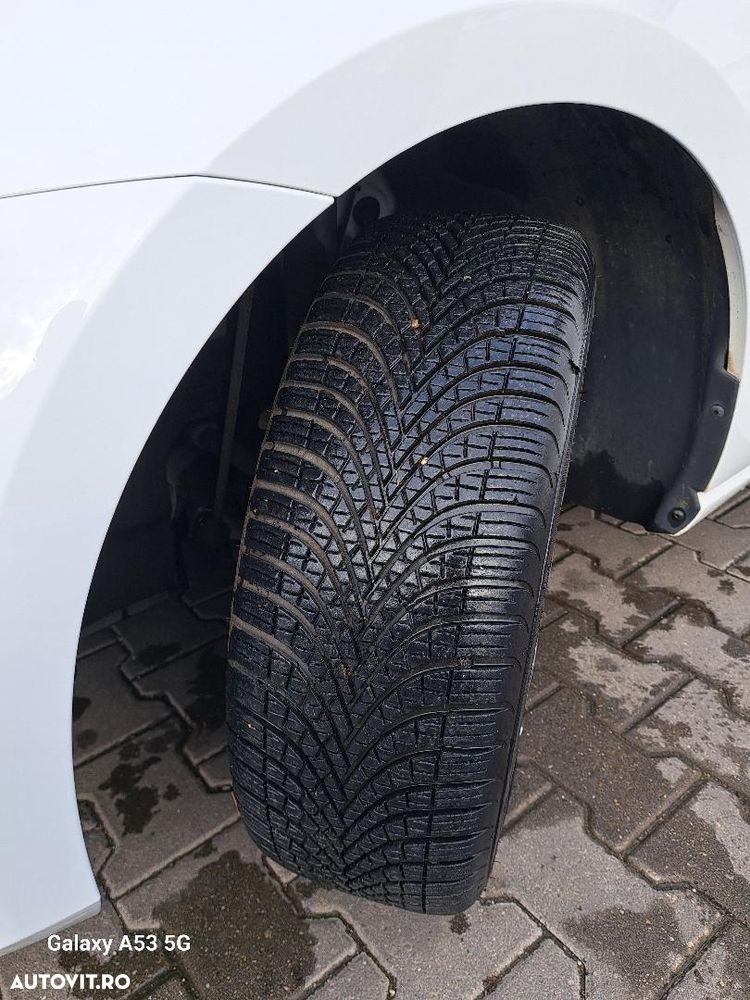 Volkswagen Golf Variant 1.6 TDI (BlueMotion Technology) DSG Trendline - 13