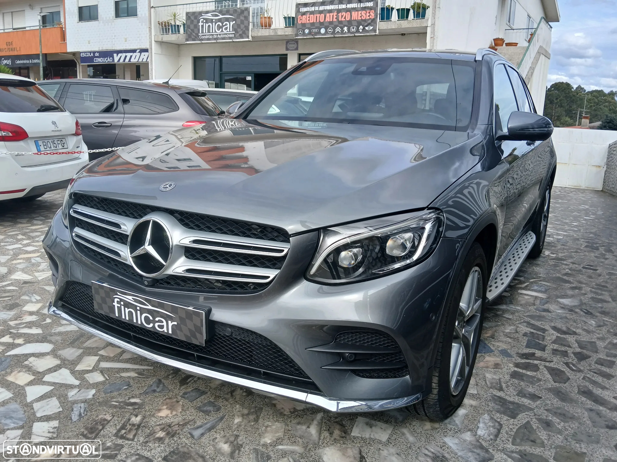 Mercedes-Benz GLC 250 d 4Matic 9G-TRONIC AMG Line - 4