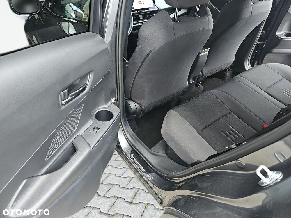 Toyota C-HR - 31