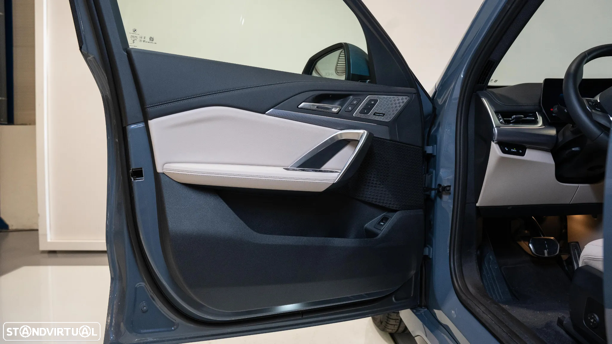 BMW iX1 xDrive30 Pack Desportivo M - 19