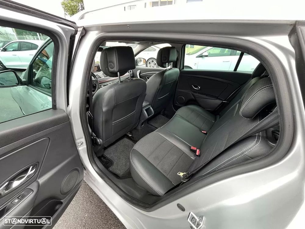 Renault Mégane Sport Tourer 1.5 dCi GT Line SS - 37