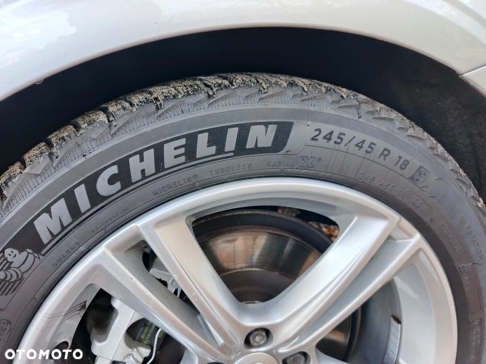 Volvo V90 D5 AWD Momentum - 20