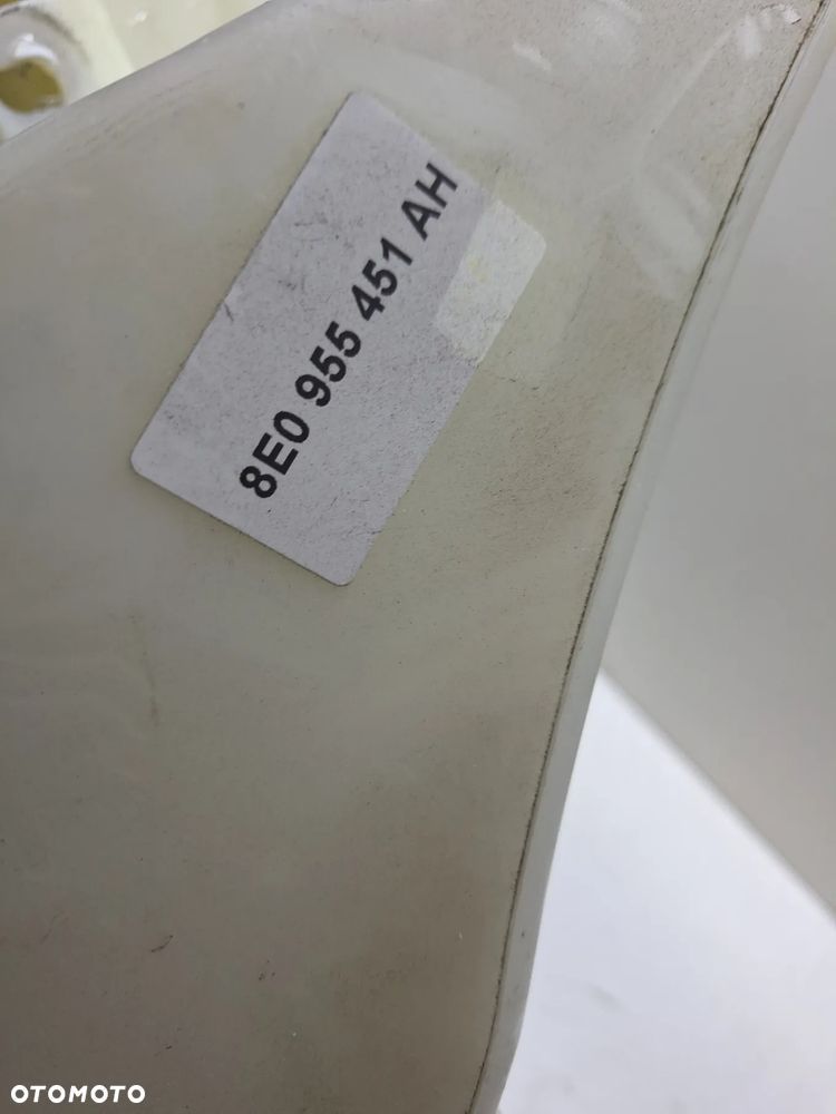ZBIORNIK PŁYNU DO SPRYSKIWACZY 8E0955451AH- AUDI A4/B6 XENON - 4