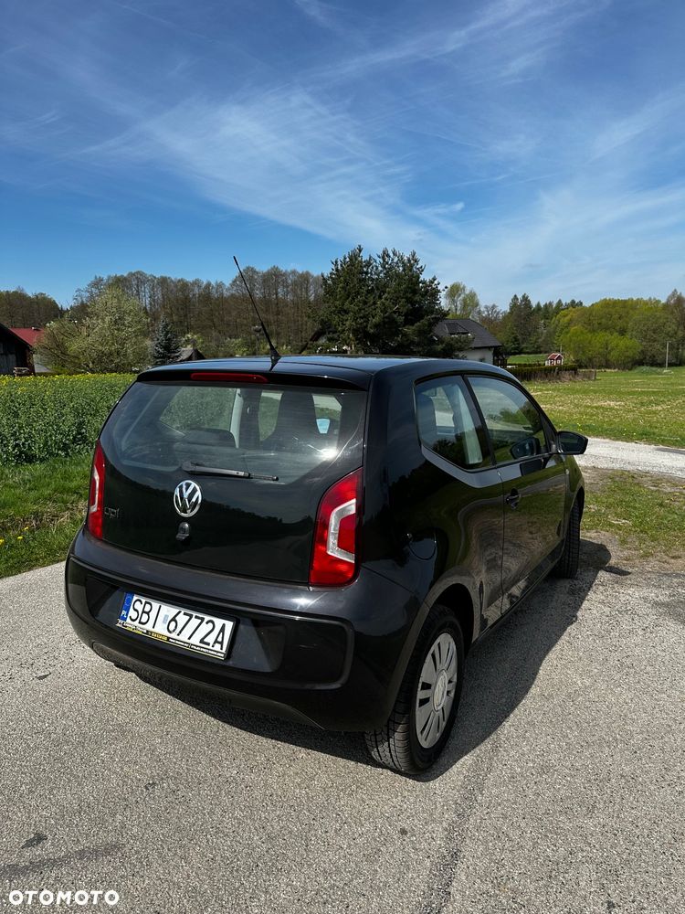 Volkswagen up! move - 4