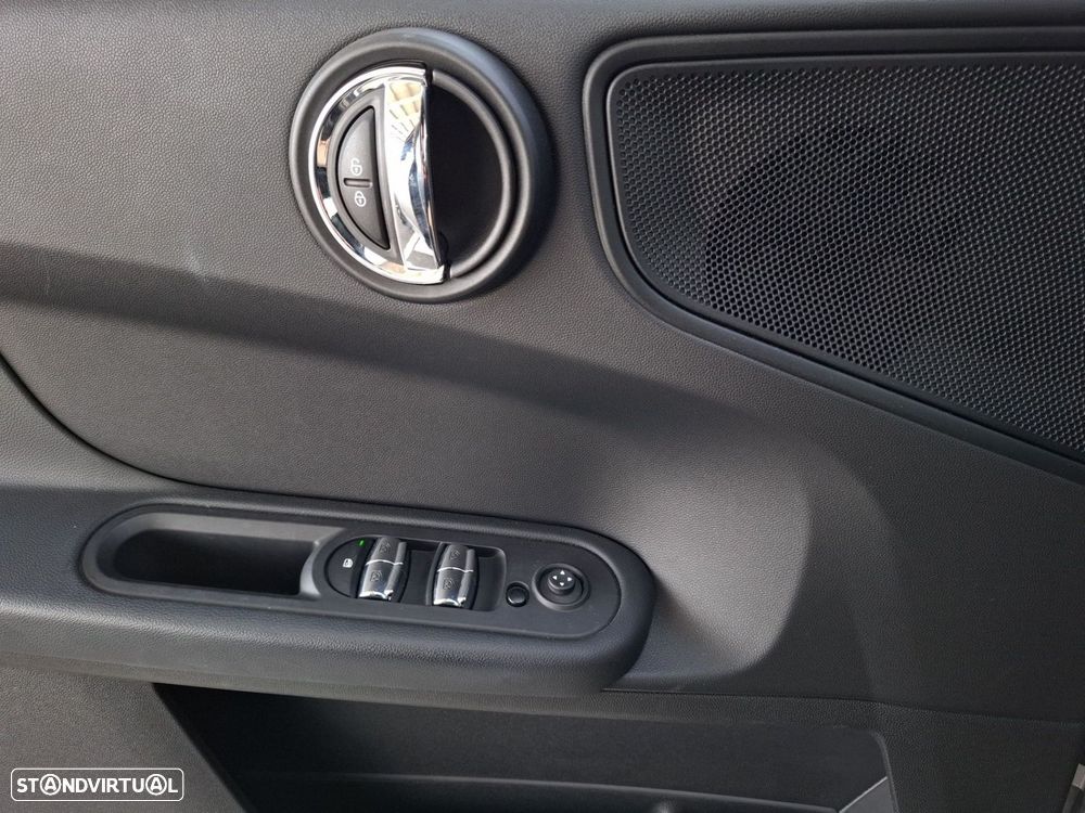 MINI Countryman - 18