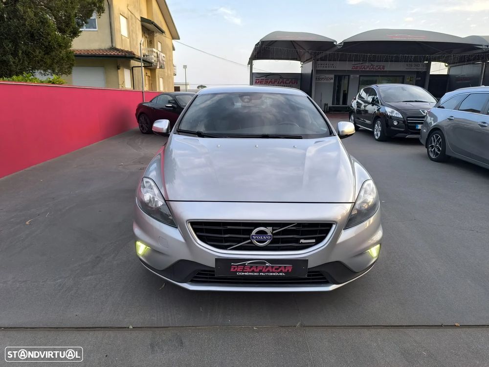 Volvo V40 1.6 D2 R-Design - 3