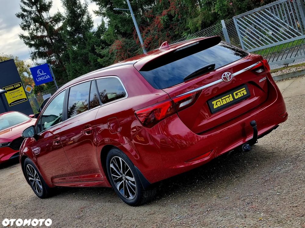 Toyota Avensis 1.8 Prestige - 7