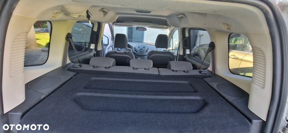 Ford Tourneo Courier 1.5 TDCi Ambiente - 13
