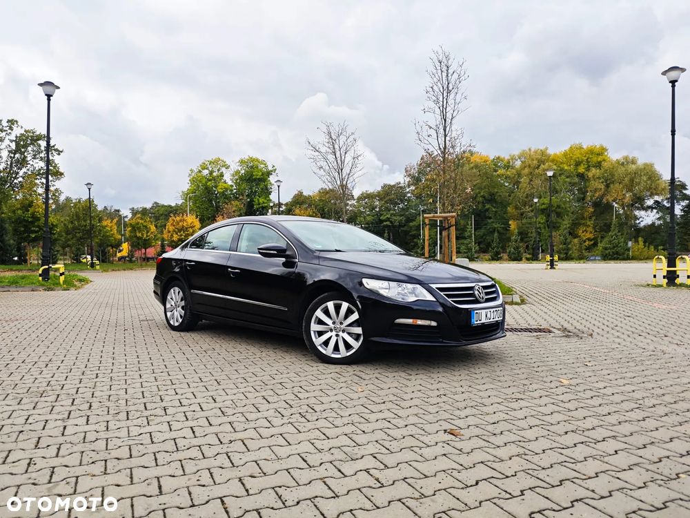 Volkswagen Passat - 37