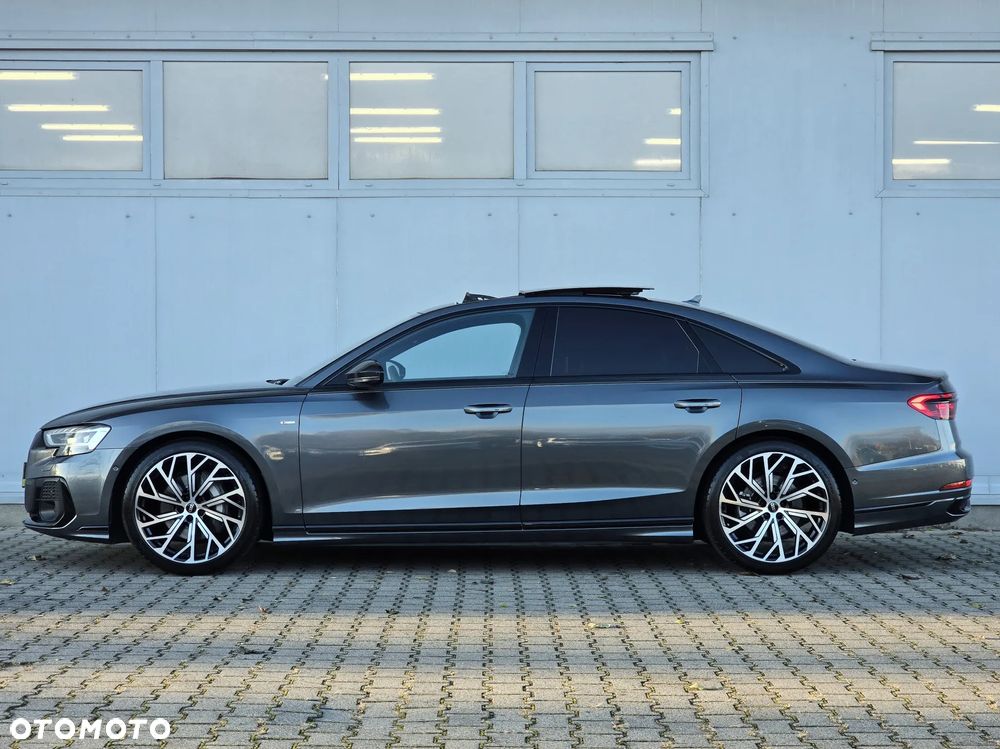 Audi A8 - 9