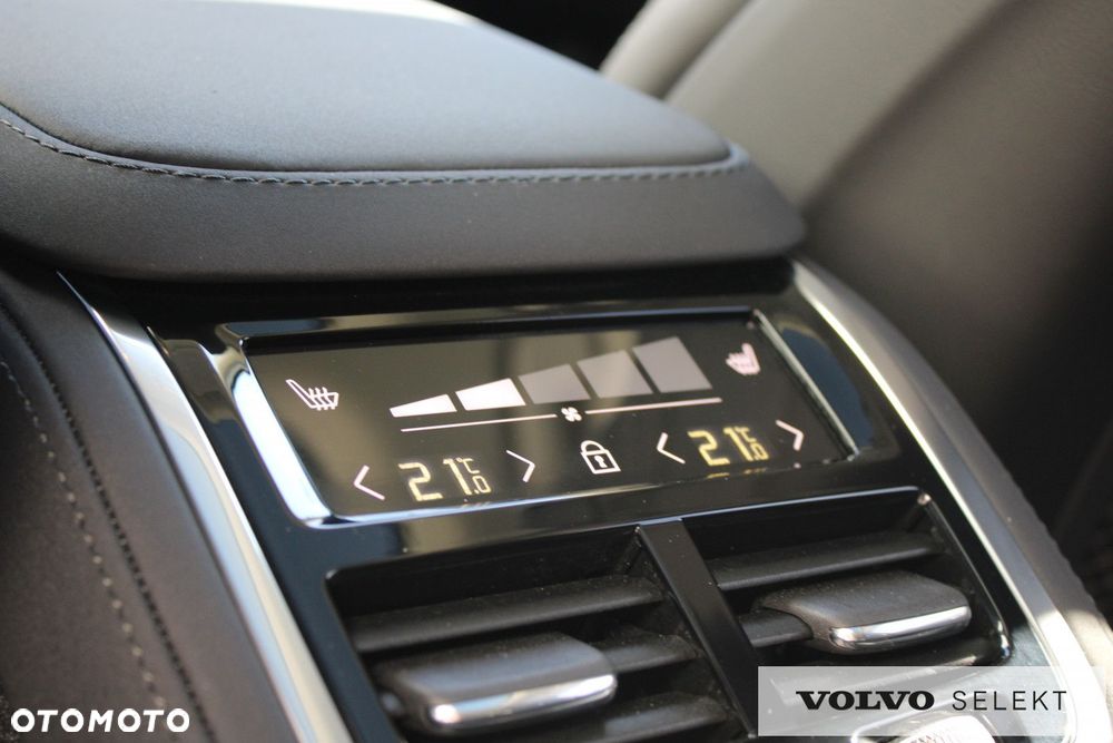Volvo XC 90 - 18